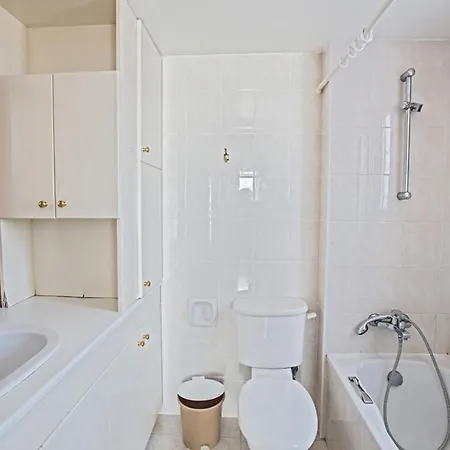 How To Rent Your Own Private Luxury Holiday In For Less Than Basic Hotel, 1201 빌라 *