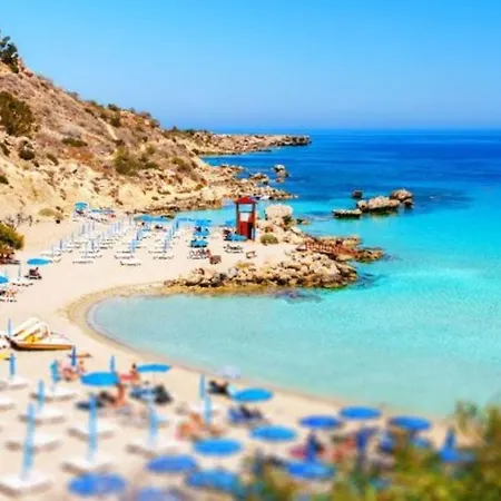 Villa How To Rent Your Own Private Luxury Holiday In For Less Than Basic Hotel, 1201 *
